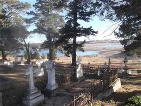Old Adaminaby Cemetery.jpeg