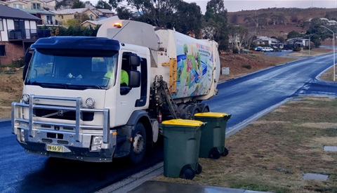 recycling truck collection.jpg