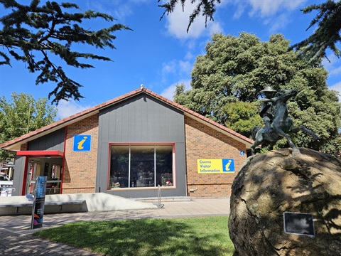 Cooma-VC-front-1.jpg