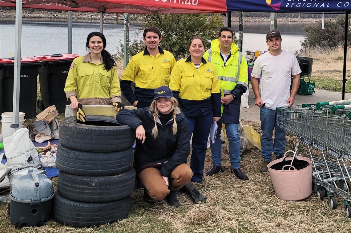 2024 Jindabyne Community Clean-Up - Volunteers and Mayor Hanna with large waste items