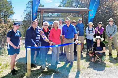 Attendees at the ceremony for Cooma North Ridge Reserve: Snowy Monaro Youth Mayor Leanne Adams, Mayor Chris Hanna, Suzanne Dunning, Louis Jenkins, Minister Steve Whan